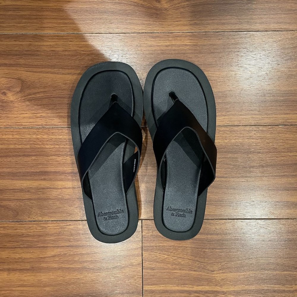 Abercrombie and Fitch Platform Flip Flops